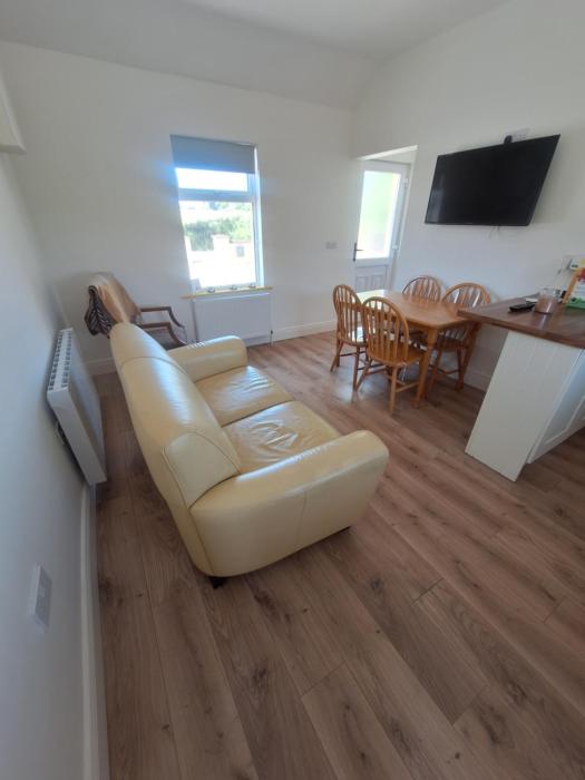 Limerick Cottage on the Wild Atlantic Way