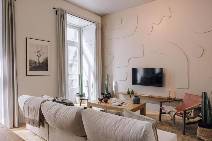 Kamour - 2 bedrooms and balcony in Baixa