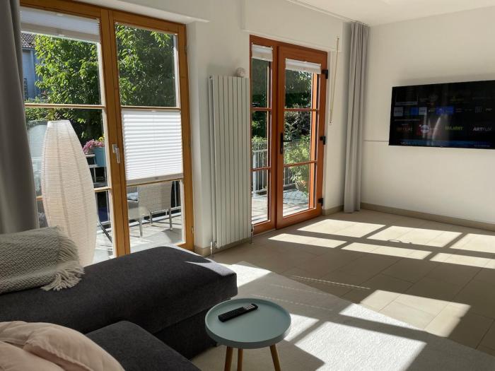Messe- & Ferienwohnung mit Balkon nähe Uniklinik