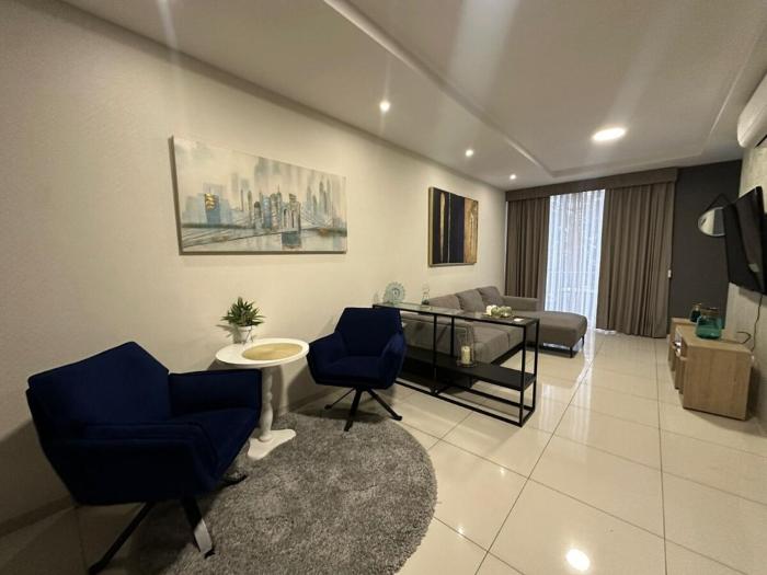 Luxury and cozy apartment