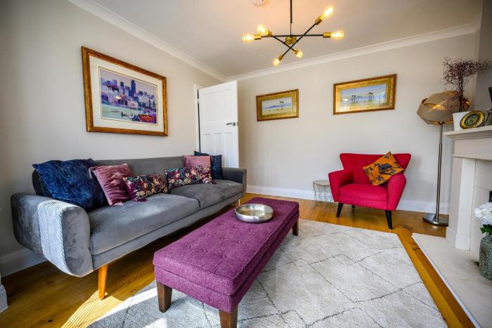 Anima Mundi - Large Beautiful Home - Great Location In South West By STAE Homes