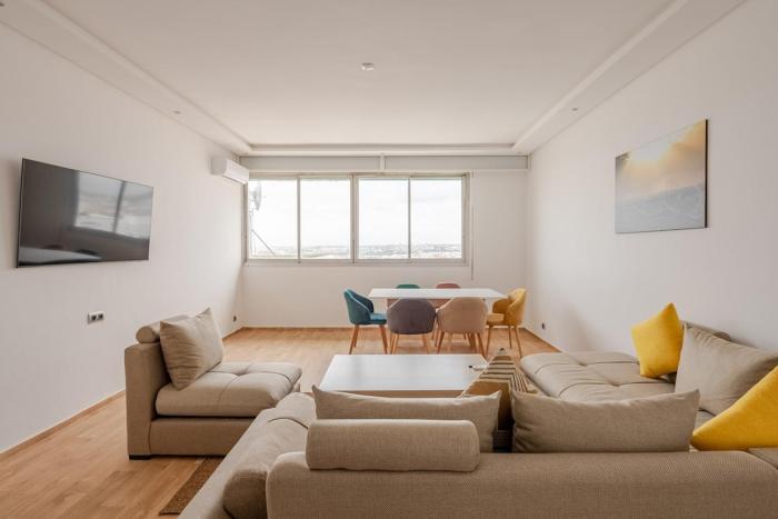 Luxury Downtown Escape