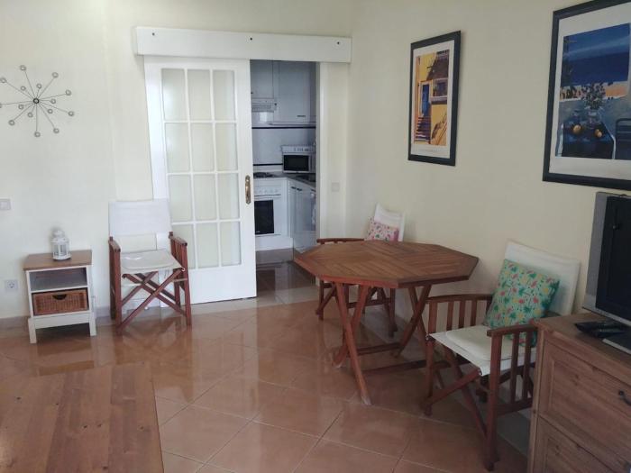 Bonito apartamento rodeado de mar