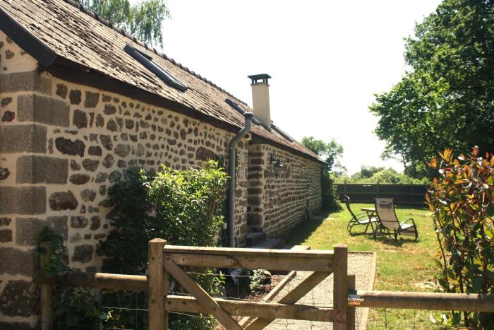 Honey Suckle Hideaway