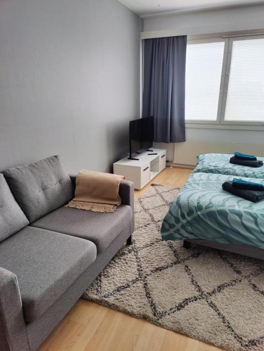 Comfortable studio close to Oulu center, free parking