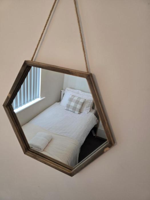 Room 1 Shared house in Kensington