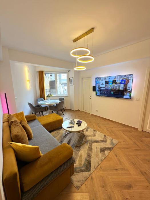 Quiet OldTown PlayStation & more Bucharest