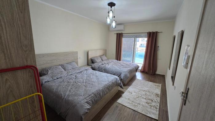 2 Bed Rooms Apartment, Beach Access, El Alamein, 8B401