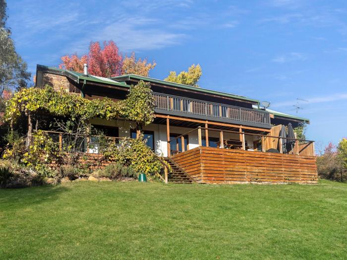 Ridge River Retreat