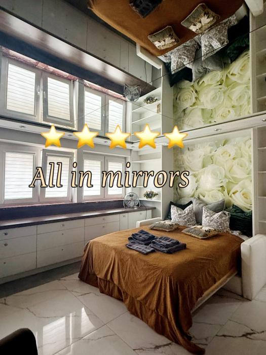 DeLuxury Mirror Apartament Centrum