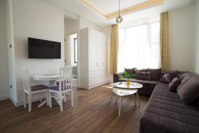 Park Residence 5 - 1 br & Parking at Tivat Center