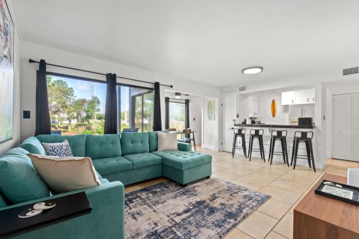 Surf N Snooze-Central Destin-Pet Friendly