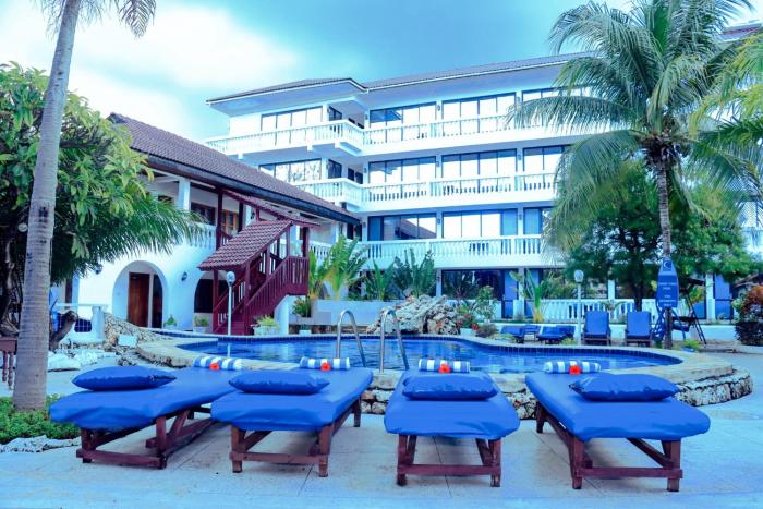 Best Western Jangwani Sea Breeze Resort