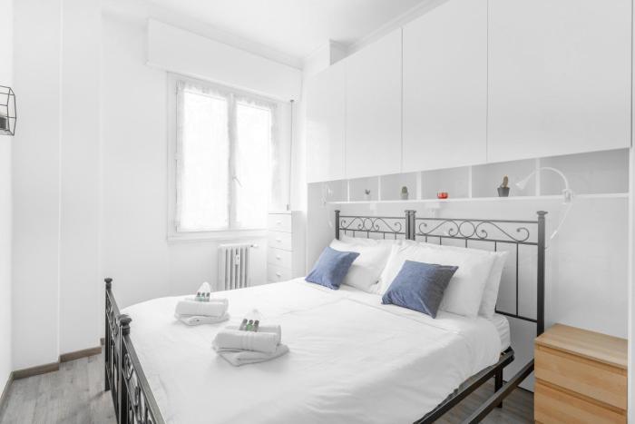 Luxury dream - DUOMO 10min Free fast wi-fi and AC Train Station Porta Vittoria 290mt