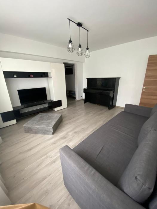 Apartament dragut si spatios in centrul orasului - Parcare gratuita