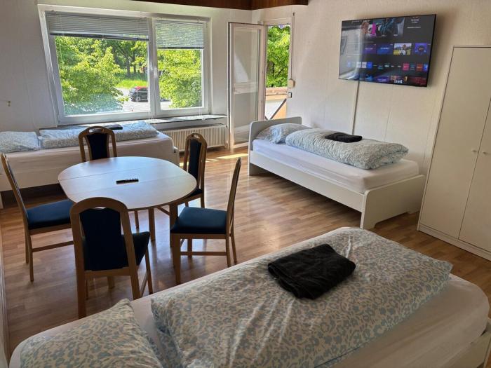 CityLoft Kassel 3 - Zentrale Unterkunft für Gruppen bis 6 Personen - Balkon - Netflix - Parkplatz