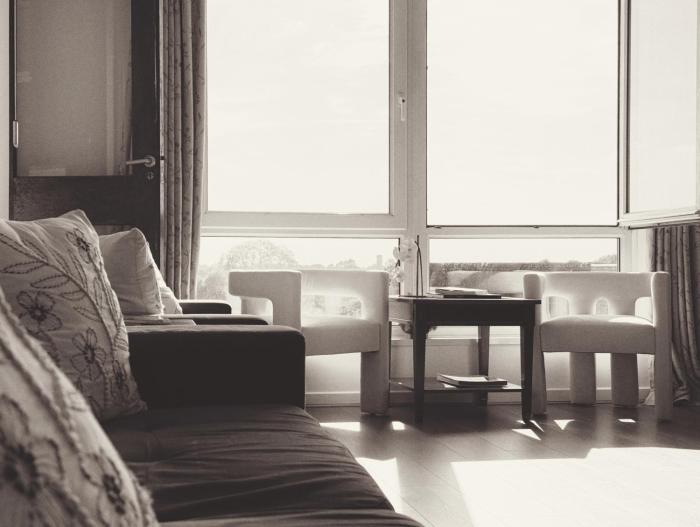 The Riverview Retro Apartment in Fulham