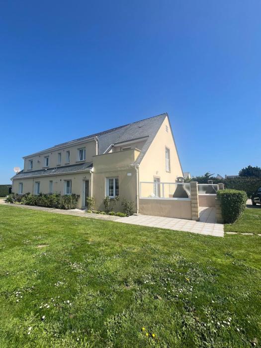 Gîtes de la Mouette LEstran 8 à 9 personnes