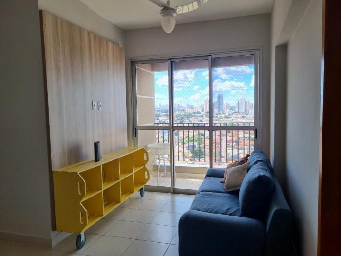 Apto versátio trabalho e lazer