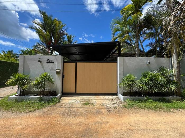 Silver Palm Tree Villa - 2 Bedrooms Villa
