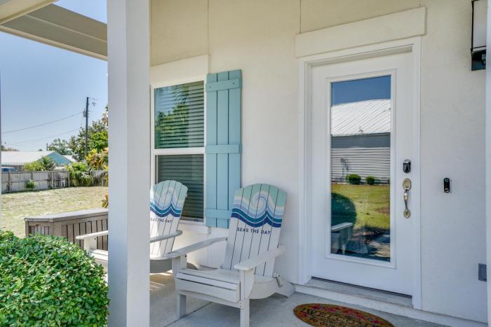 Seabreeze -Walk to beach! Pet friendly!