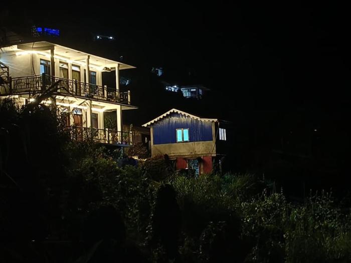 Snow View Homestay Dawaipani By StayApart