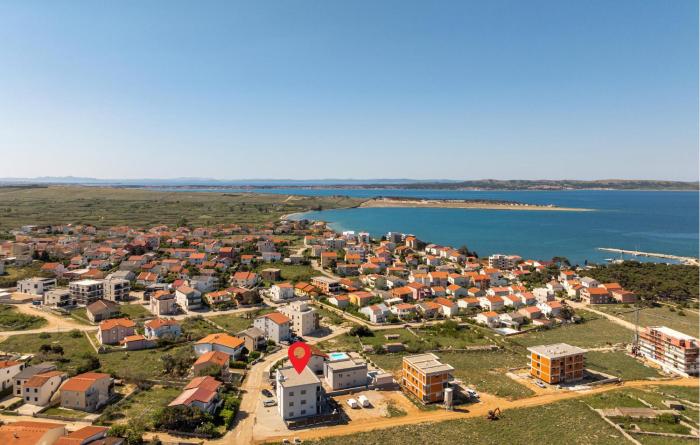 Awesome Apartment In Povljana With Wifi