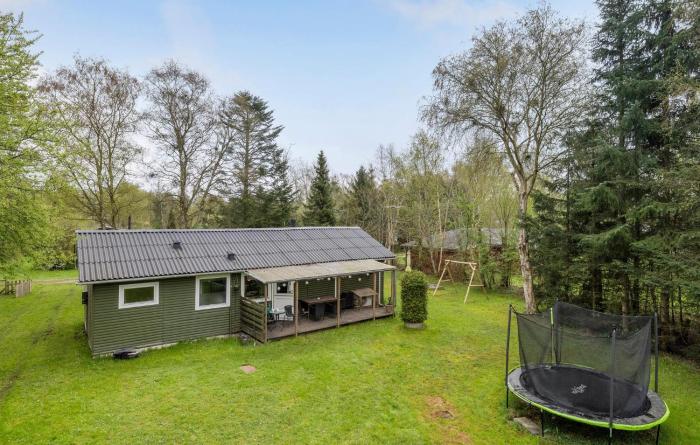 Lovely Home In Hadsund With Wifi