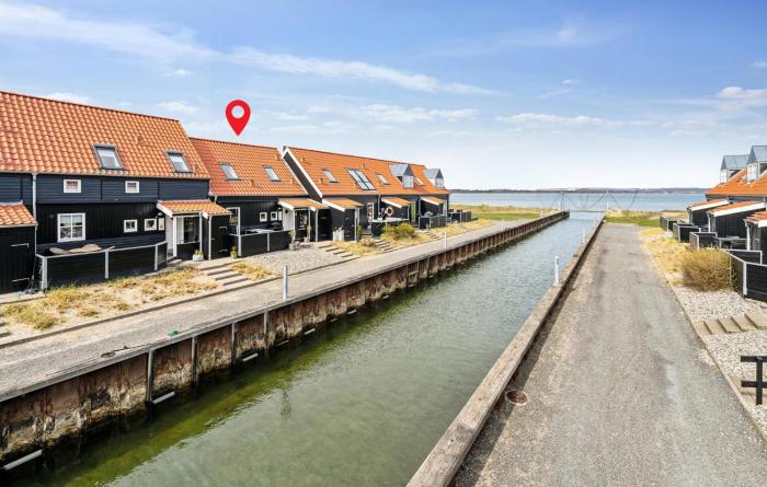 3 Bedroom Cozy Home In Juelsminde