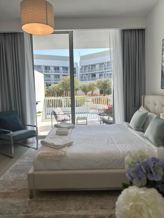 Thrivehomes Stylish Modern Studio Urban Living