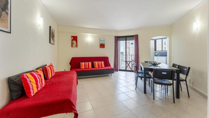 Bright 1BDR Apartment with Sea View by LovelyStay