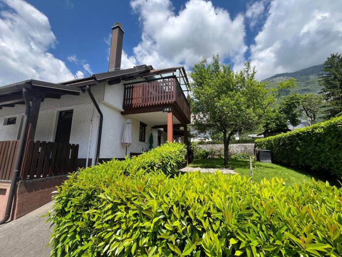 Apartments and Rooms Tajcr