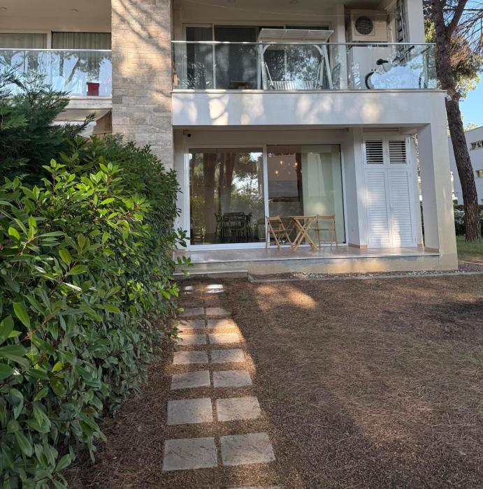 San Pietro Yard Apartment