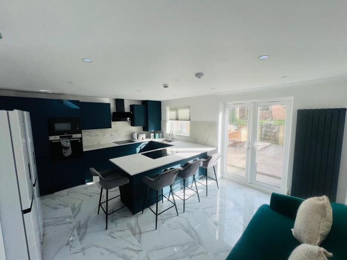 Anjaneya Homes - Double Room En-suites with Kitchenette