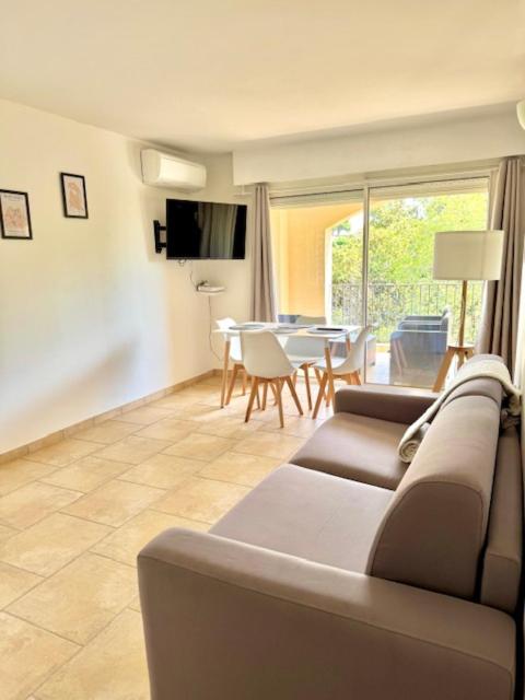 DOMAINE LOU BEL AZUR - Paisible