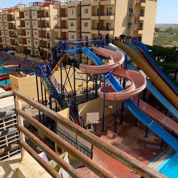 الشقق المنفصله فيو اكوا بارك الساحل الشمالي