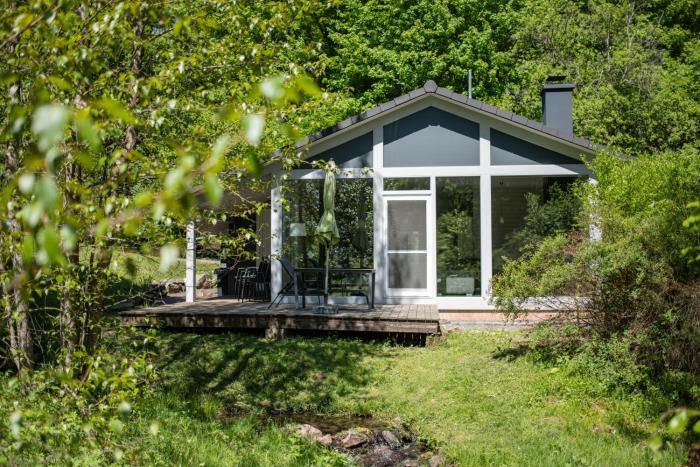 2 bis 4 Personen mit Infrarotsauna F2H9