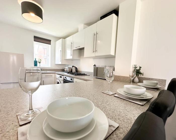 Chestnut House by Blue Skies Stays