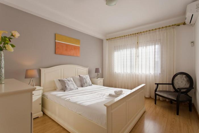 APOSENTUS - The Palazzo