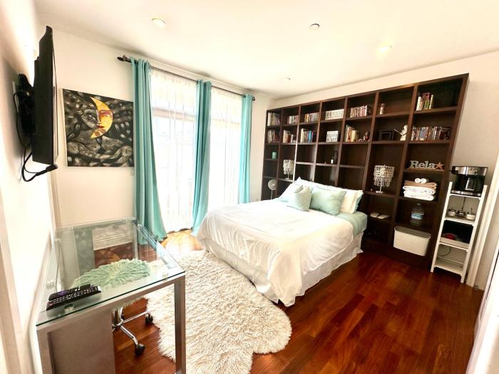 Room with a view in the Hills of Studio City -B