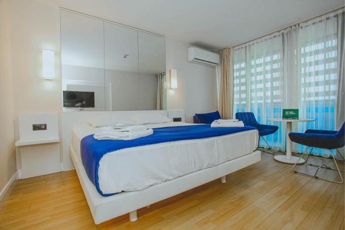Bella Vista Beach Aparthotel