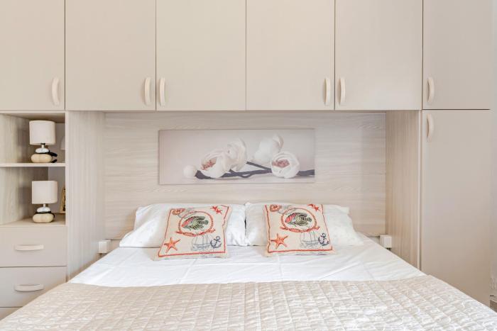 Alba sul mare-Appartamento a 270 M dal mare