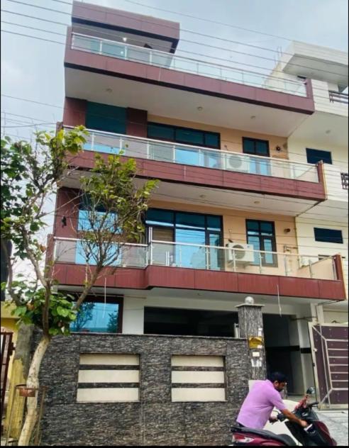 Letstay Sector-63A, Noida