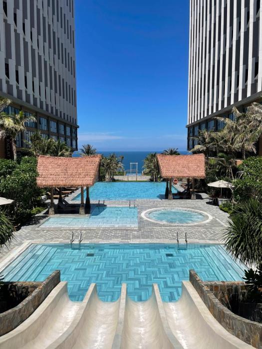 Mandala Oceanfront Driftwood Resort