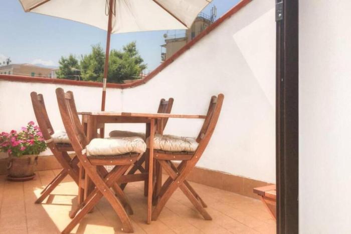 Historical Penthause Ballarò with view