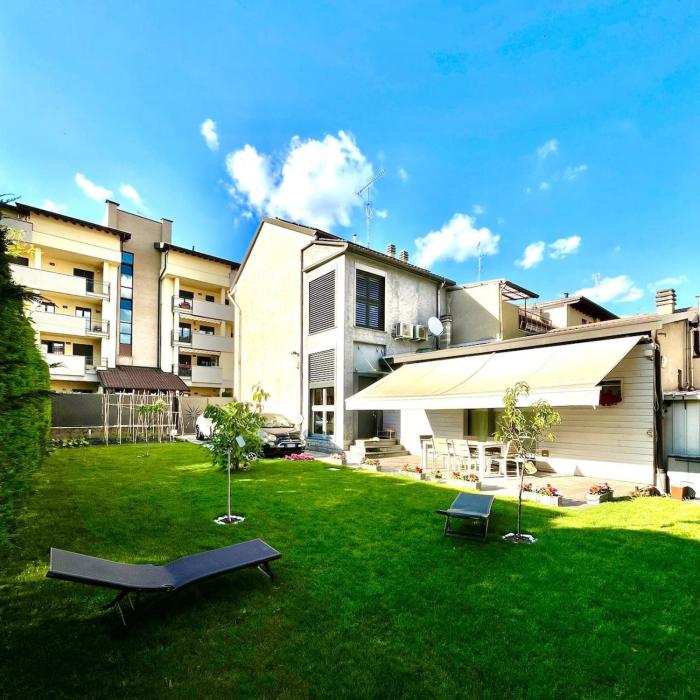 Villa for the Grand Prix in Monza