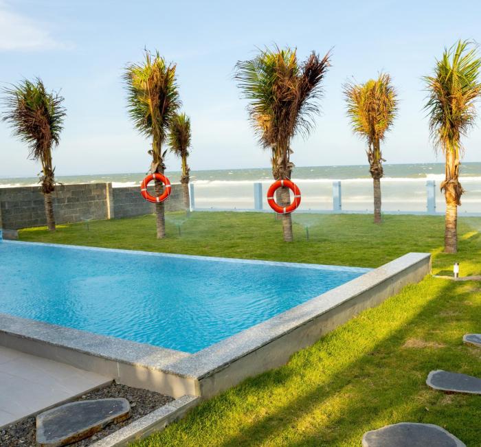 Phan Thiet Beachfront Garden Villa