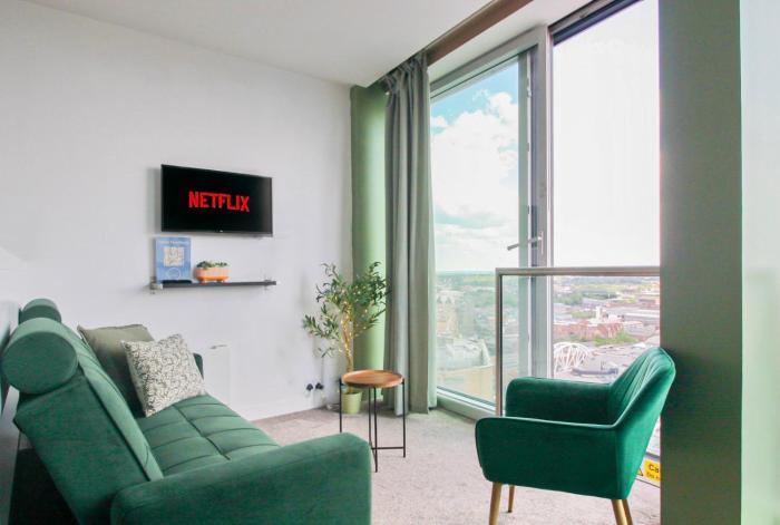 THE OLIVE SUITE At The Rotunda