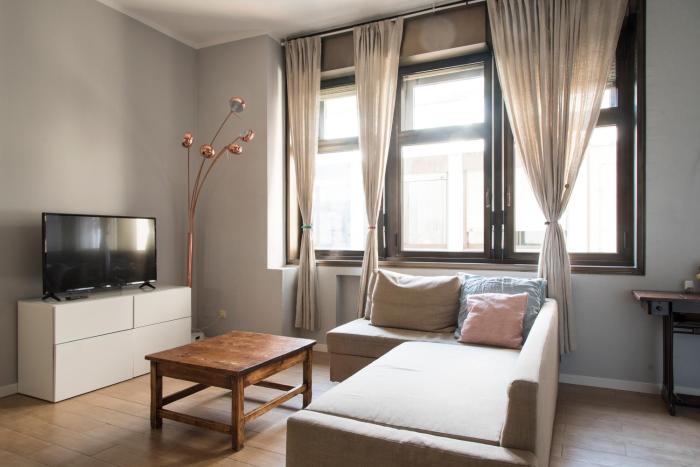 Youhosty - De Angeli Apartment