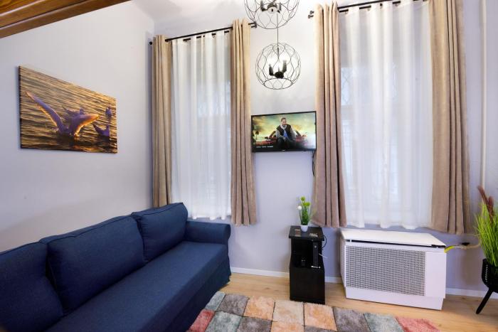 V26 - in the city center New Apartment with AC